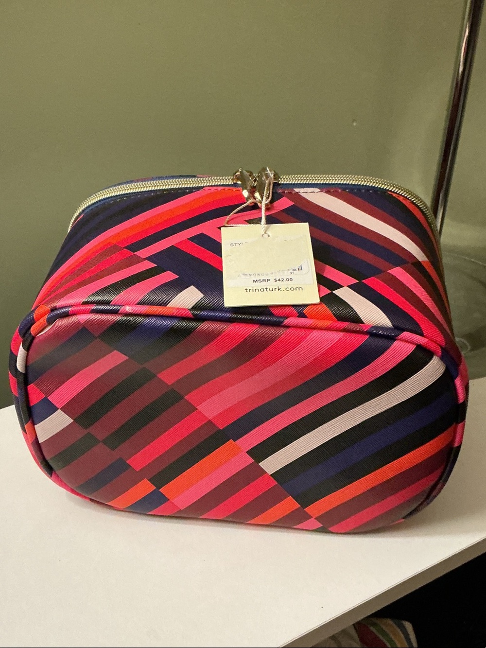 Trina Turk NWT Multicolor Striped Cosmetic Case Bag Pink Navy Coral Black White - Picture 6 of 9